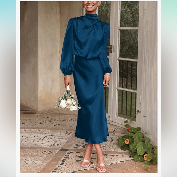 Satin Blouson Midi Dress - Picture 6 of 12